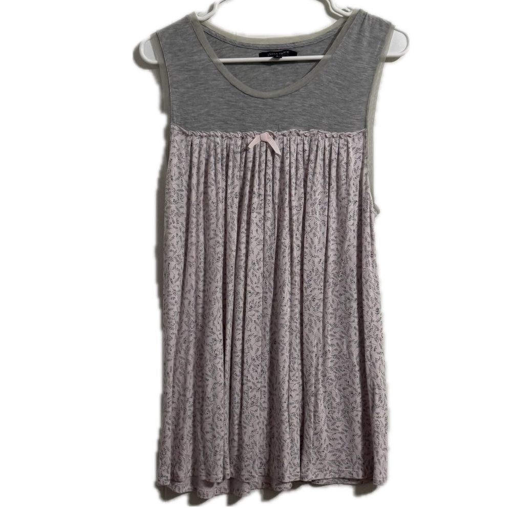 Ellen Tracy Sleeveless Gray and Pink‎ Dress